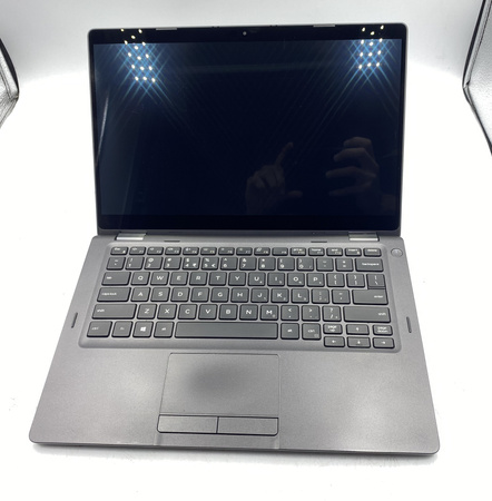 Dell Latitude 5300 2-in-1 • i5-8265U • 16GB • 256GB SSD • 13,3″ FHD • Windows 11 Pro