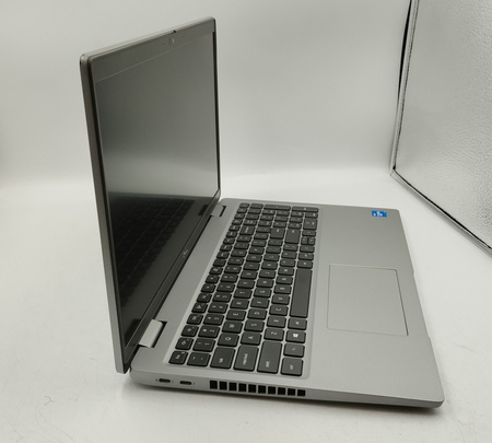 Dell Latitude 5520 i5-1145G7 | 16 GB RAM | 256 GB SSD NVMe | 15,6" FHD | Windows 11 Pro